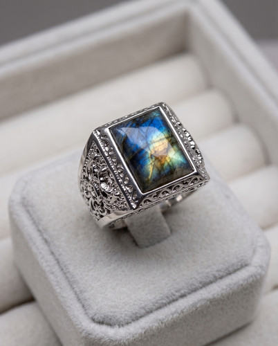 Labradorite statement ring 925 - labradorite,