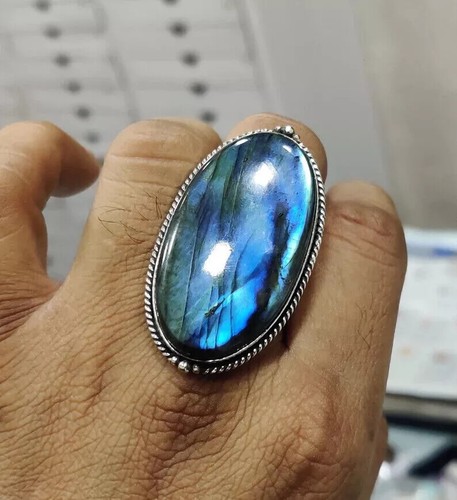 Beautiful labradorite gemstone - beautiful,