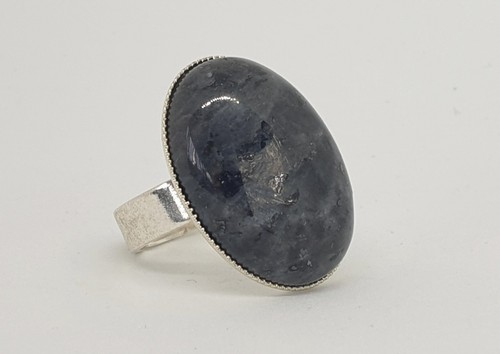 Large oval semi precious - large,