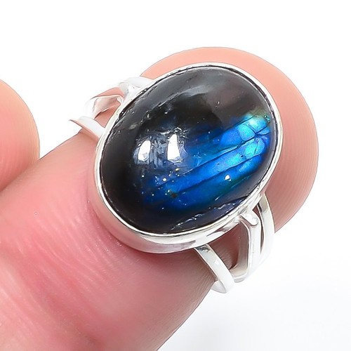 Natural labradorite gemstone - labradorite,