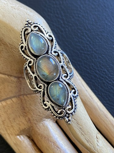 Gorgeous labradorite ring size - gorgeous,
